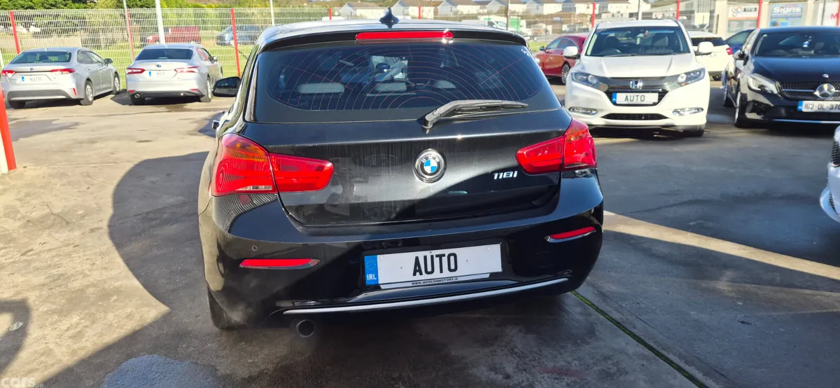 BMW 1-Series Hatchback, Petrol, 2015, Black