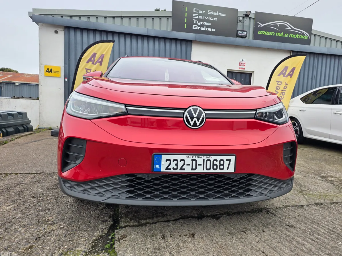 Volkswagen ID.4 Estate, Electric, 2023, Red