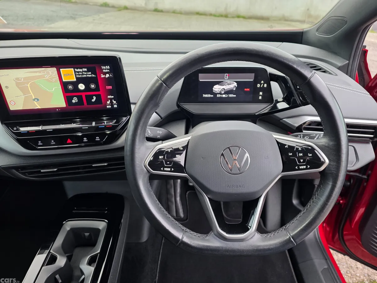 Volkswagen ID.4 Estate, Electric, 2023, Red