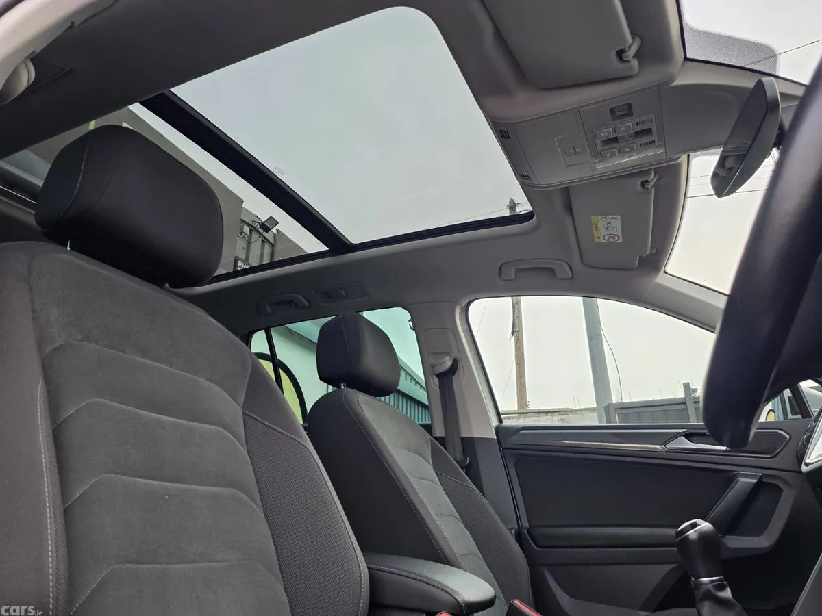 Volkswagen Tiguan SUV, Diesel, 2017, Grey