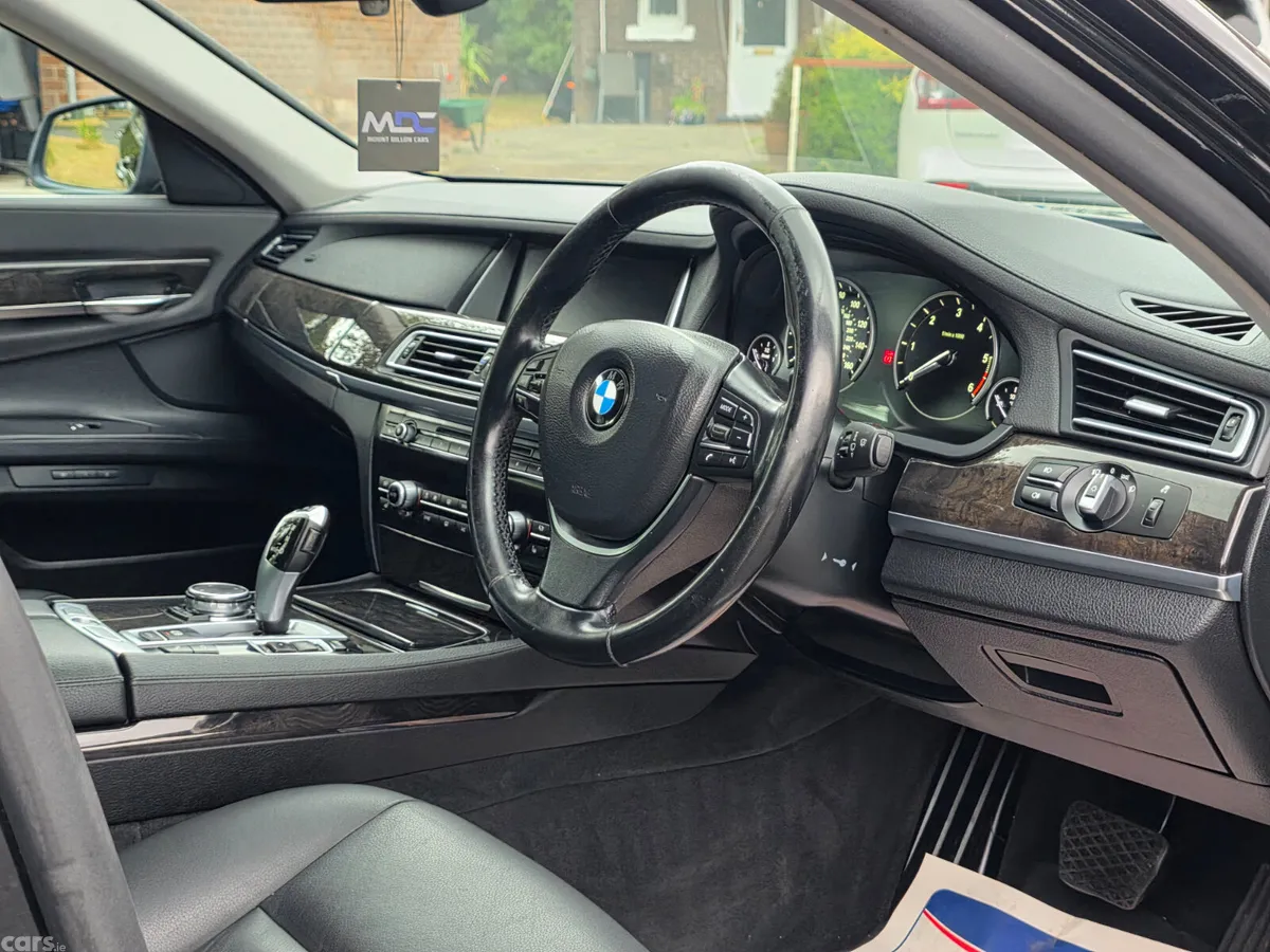 BMW 7-Series Saloon, Diesel, 2015, Black