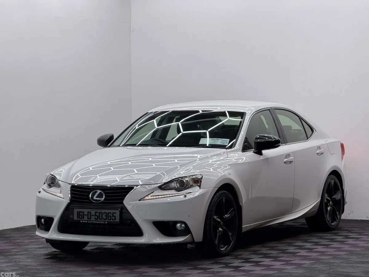 Lexus IS Saloon, Petrol Hybrid, 2016, White