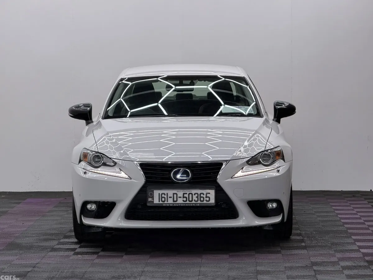 Lexus IS Saloon, Petrol Hybrid, 2016, White