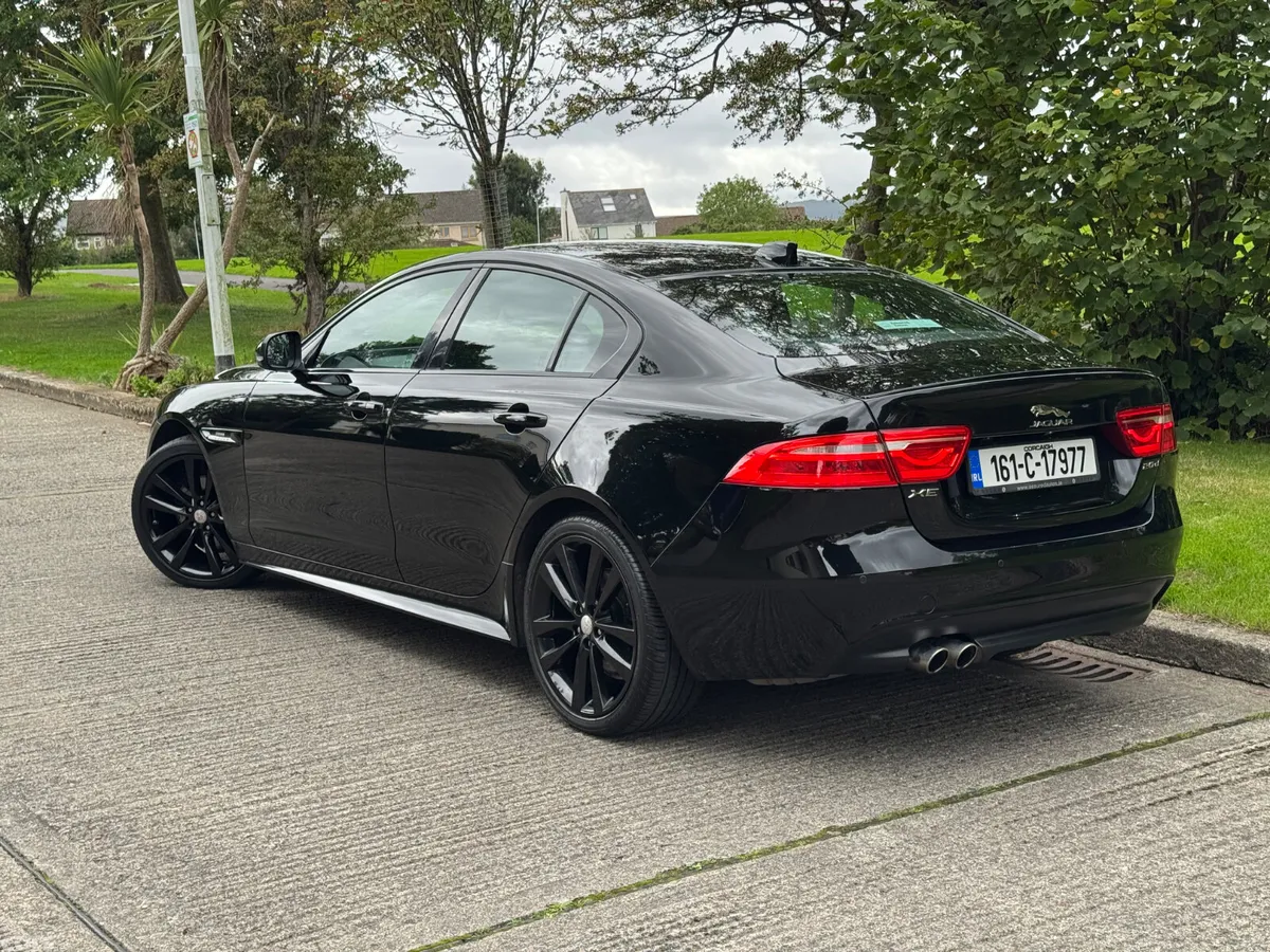 Jaguar XE Saloon, Diesel, 2016, Black