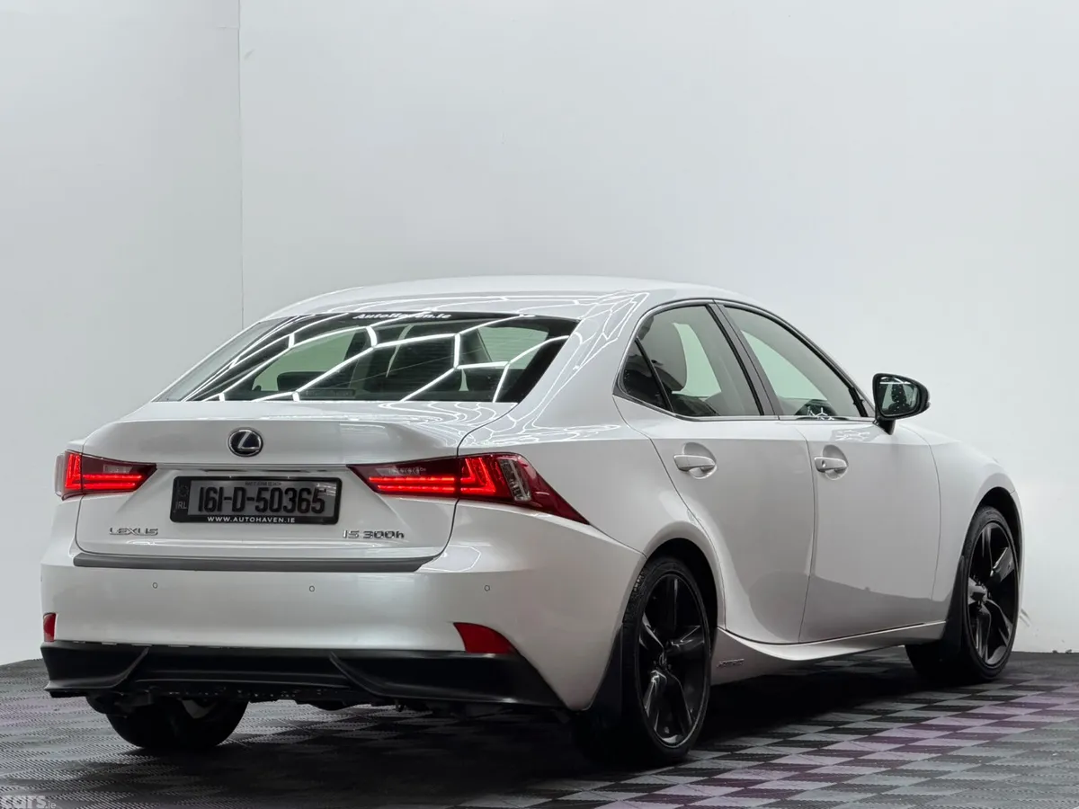 Lexus IS Saloon, Petrol Hybrid, 2016, White