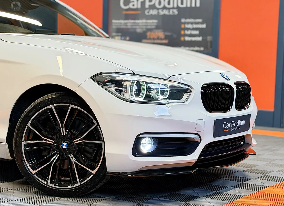 BMW 1-Series Hatchback, Diesel, 2017, White
