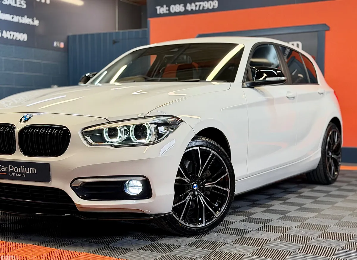 BMW 1-Series Hatchback, Diesel, 2017, White
