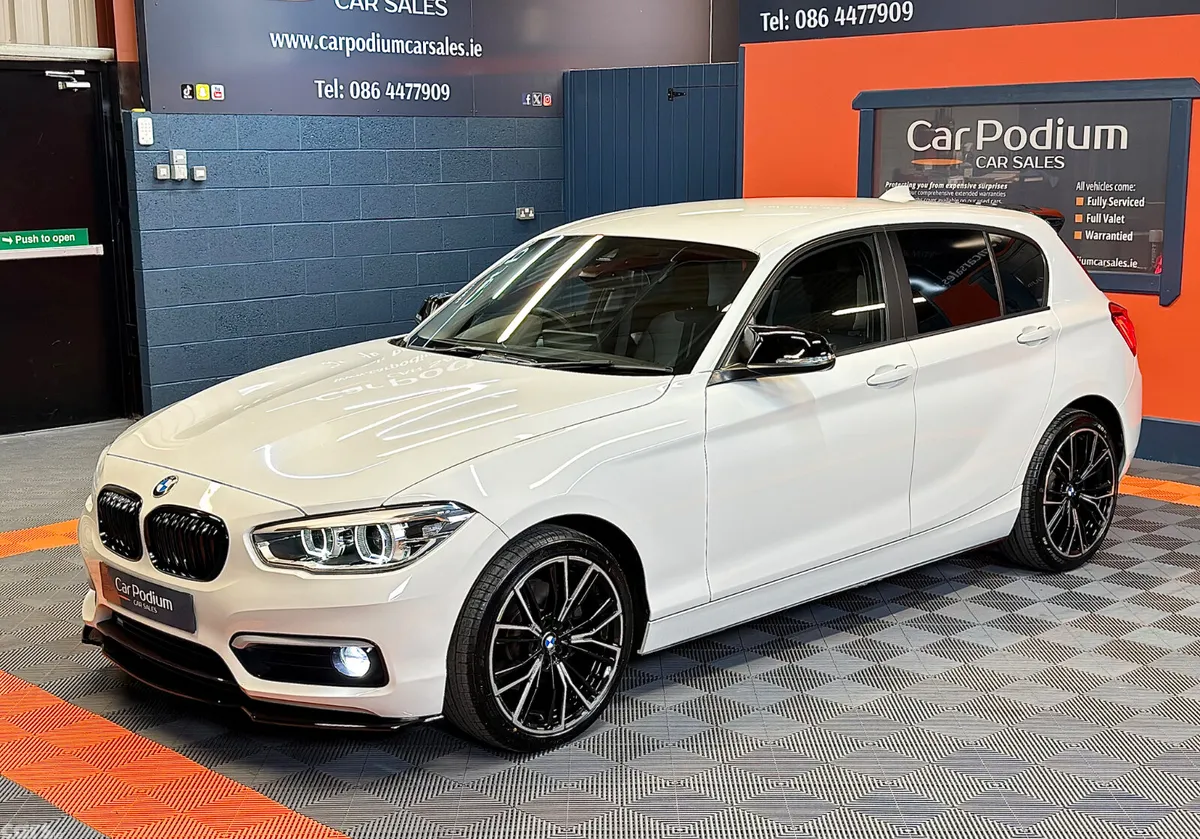 BMW 1-Series Hatchback, Diesel, 2017, White