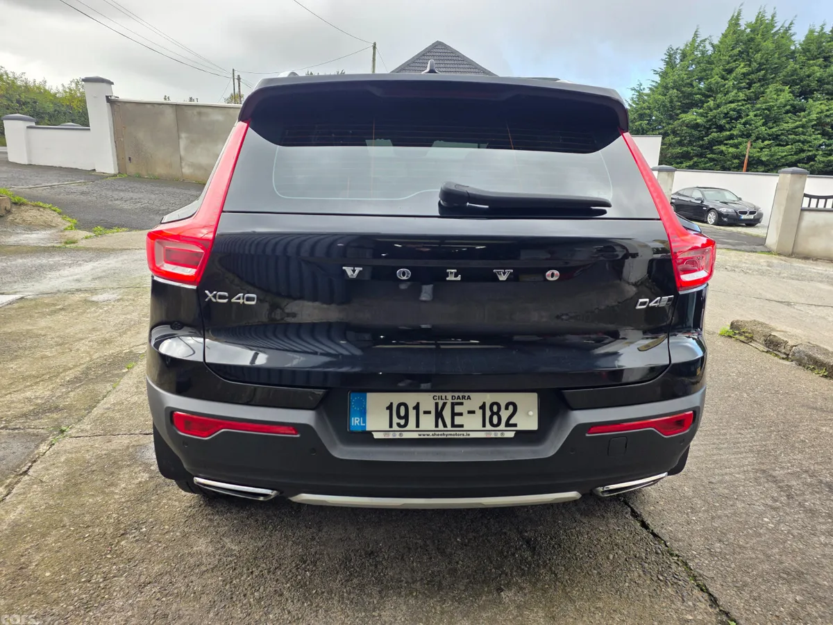 Volvo XC40 SUV, Diesel, 2019, Black