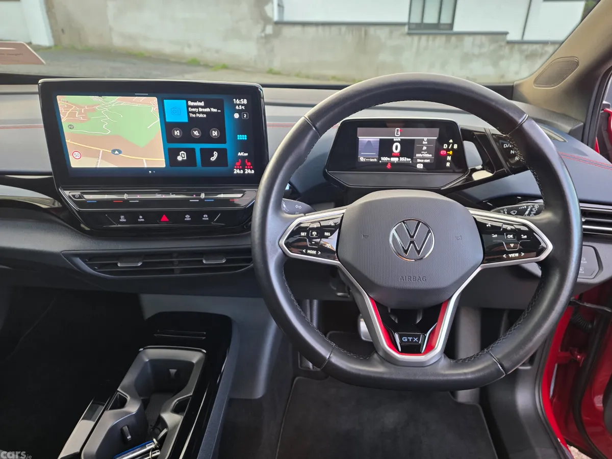 Volkswagen ID.4 Estate, Electric, 2023, Red