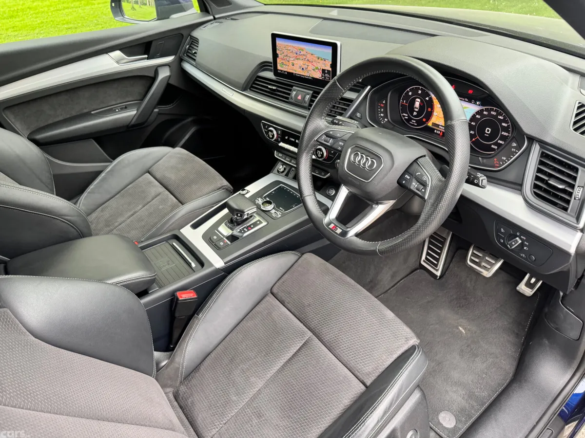 Audi Q5 SUV, Diesel, 2018, Blue