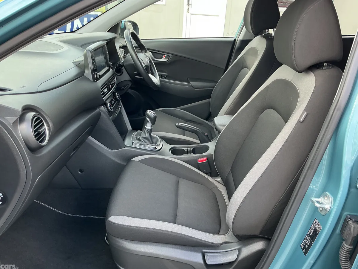 Hyundai KONA MPV, Diesel, 2020, Blue