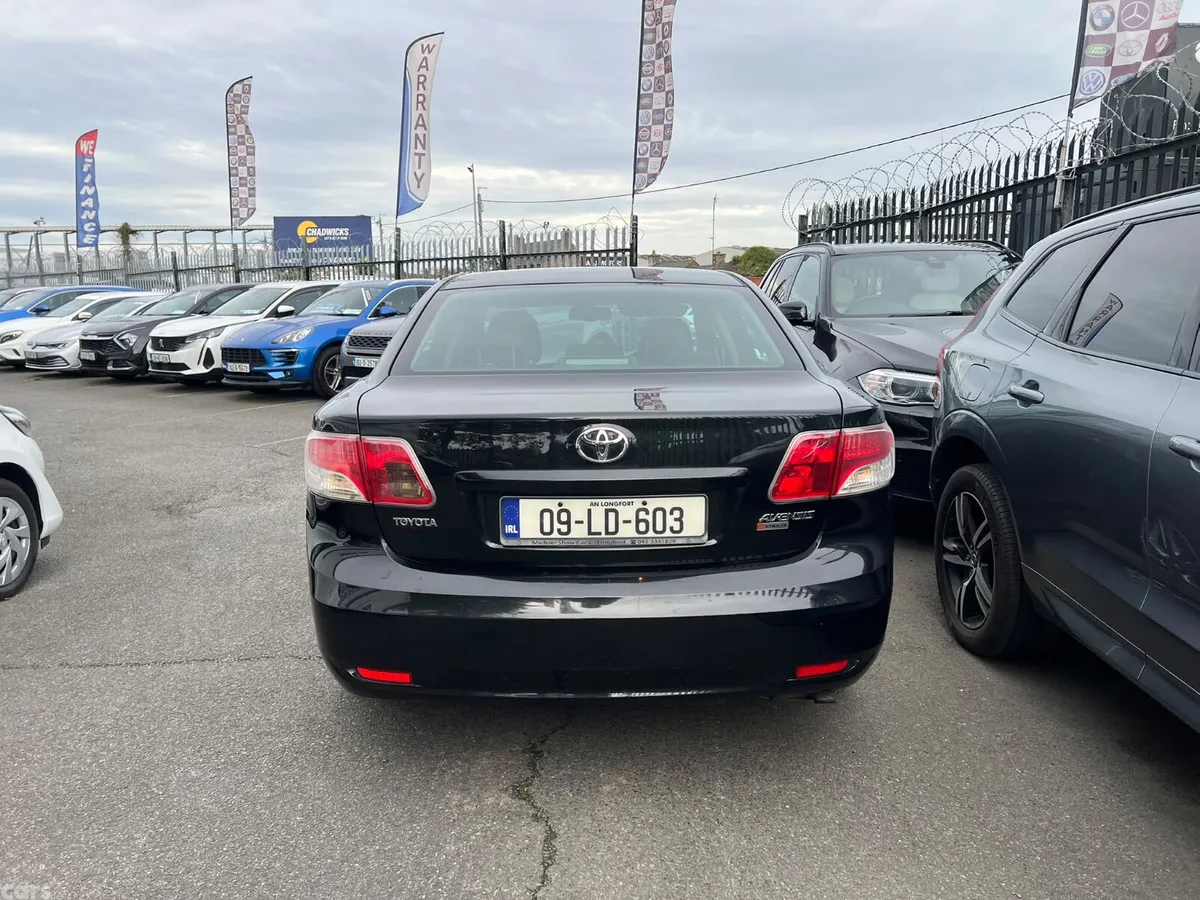 Toyota Avensis Saloon, Petrol, 2009, Black
