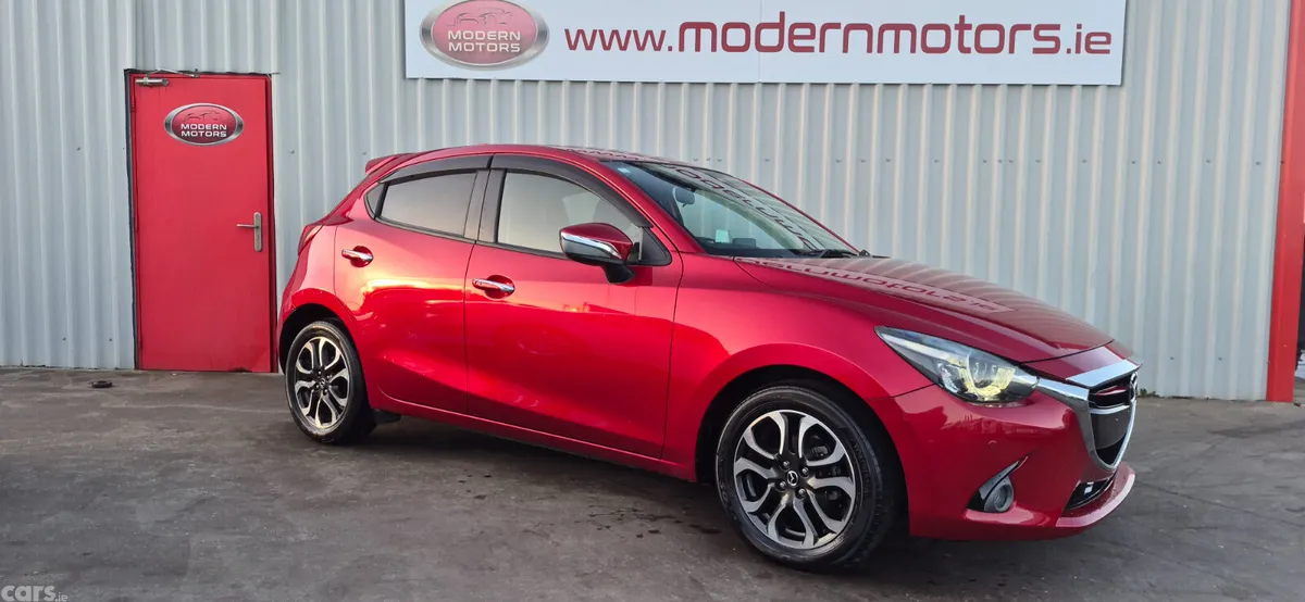 Mazda Demio Hatchback, Diesel, 2015, Red