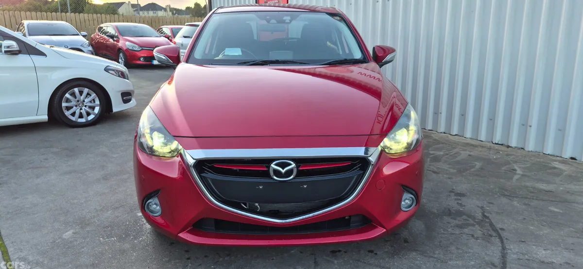 Mazda Demio Hatchback, Diesel, 2015, Red
