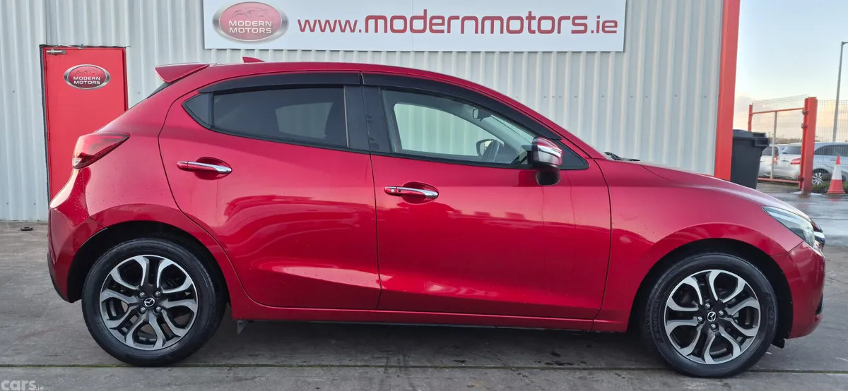 Mazda Demio Hatchback, Diesel, 2015, Red