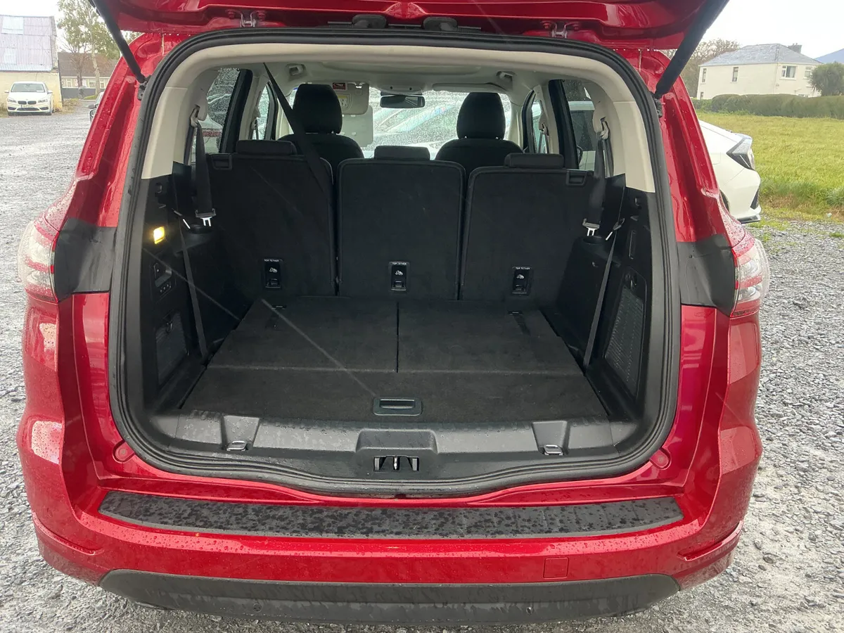 Ford S-Max MPV, Diesel, 2016, Red