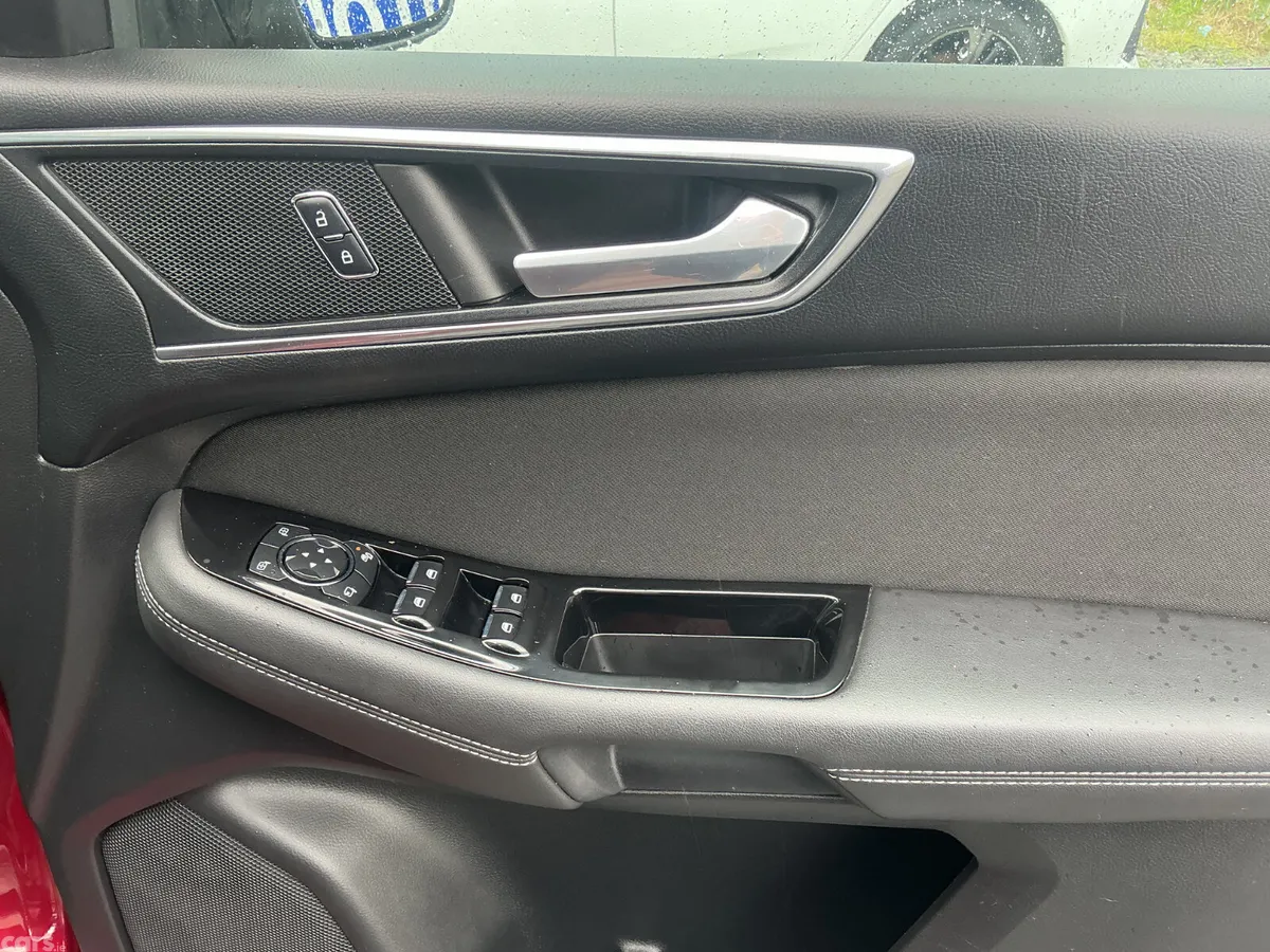 Ford S-Max MPV, Diesel, 2016, Red