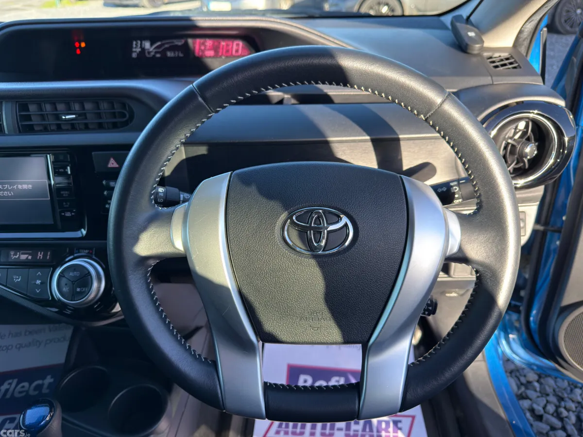 Toyota Aqua Hatchback, Petrol Hybrid, 2015, Blue