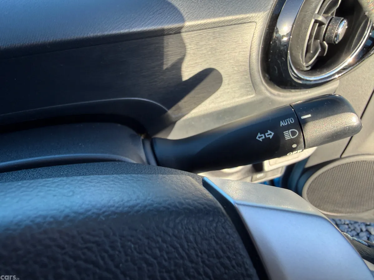 Toyota Aqua Hatchback, Petrol Hybrid, 2015, Blue