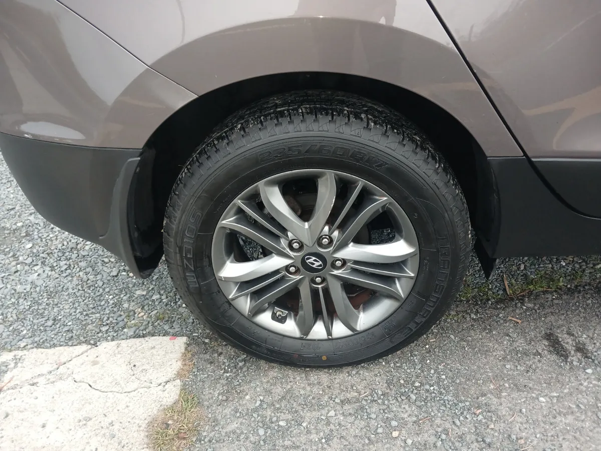 Hyundai ix35 SUV, Diesel, 2014, Brown