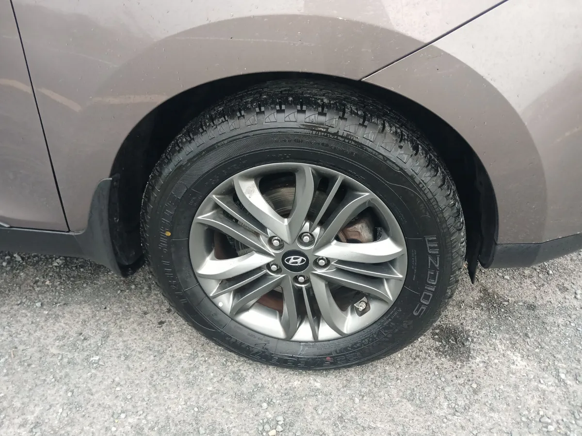 Hyundai ix35 SUV, Diesel, 2014, Brown