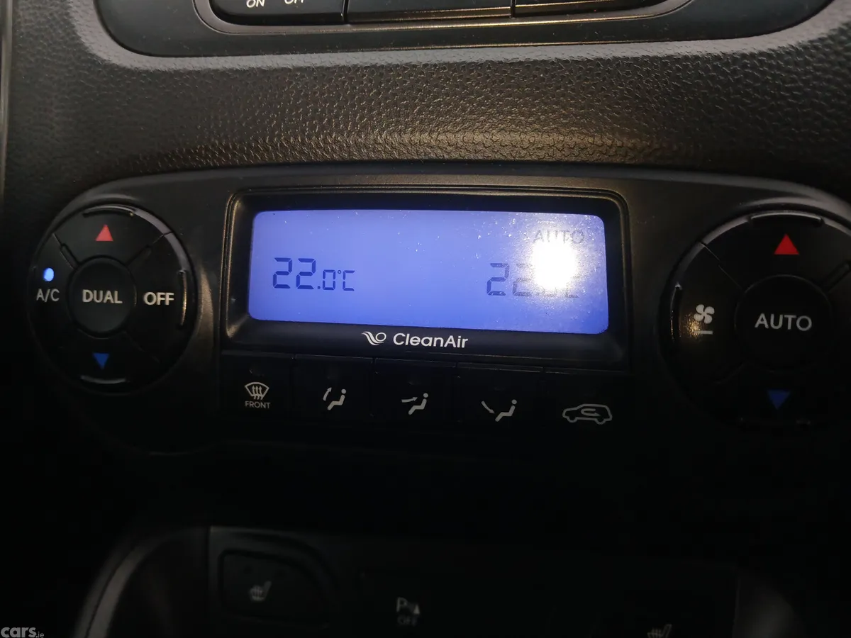Hyundai ix35 SUV, Diesel, 2014, Brown
