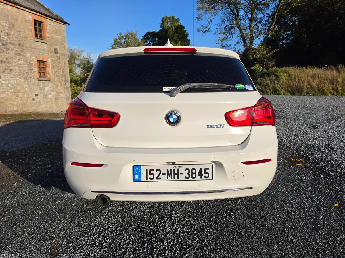 BMW 1-Series Hatchback, Petrol, 2015, White