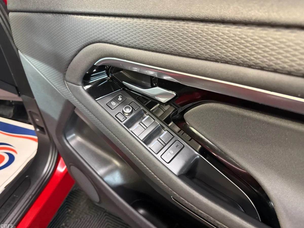 Land Rover Range Rover Evoque SUV, Diesel, 2020, Red