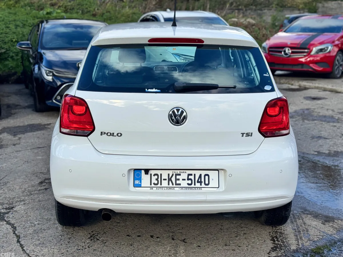 Volkswagen Polo Hatchback, Petrol, 2013, White