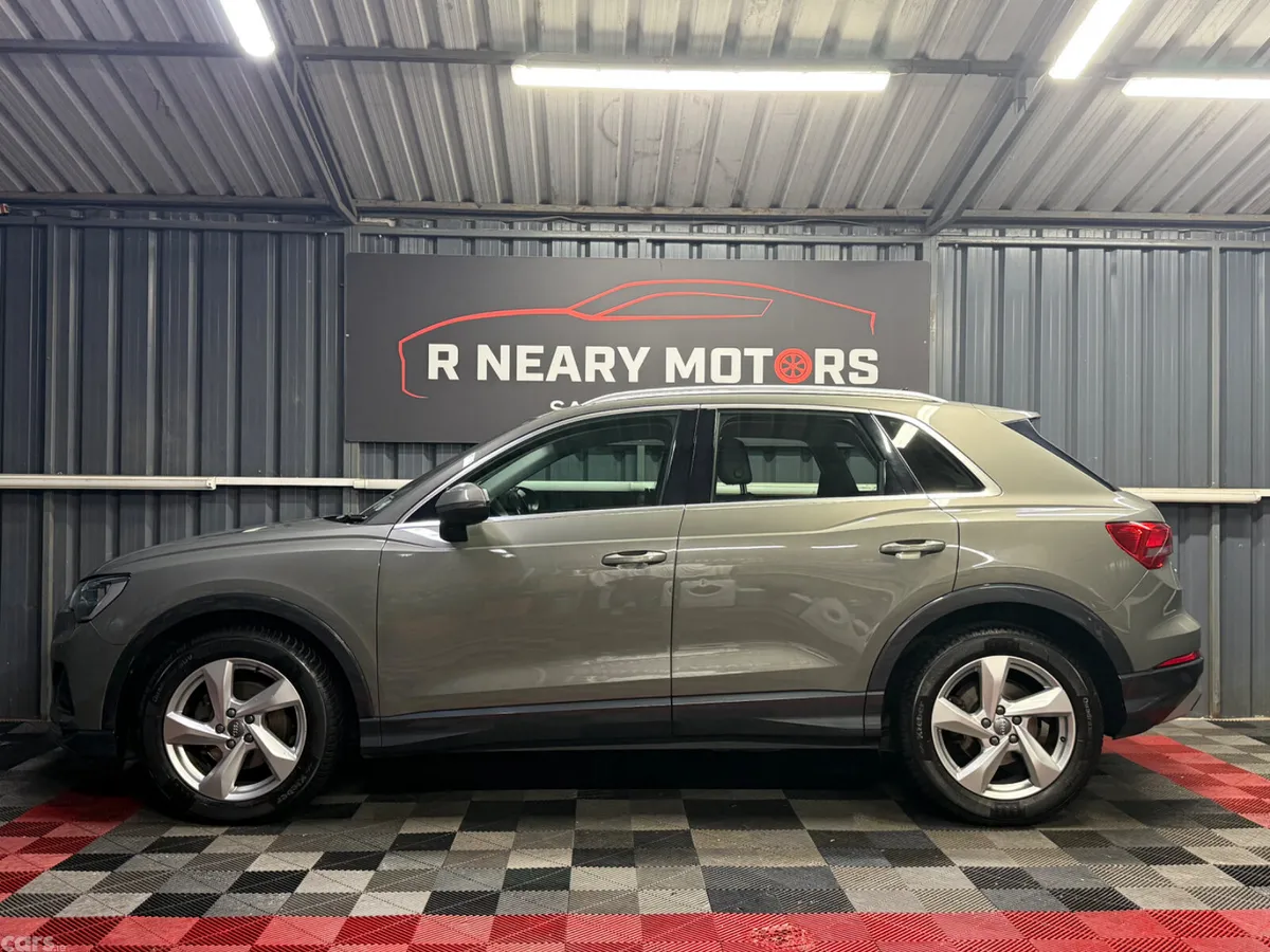 Audi Q3 SUV, Diesel, 2019, Grey