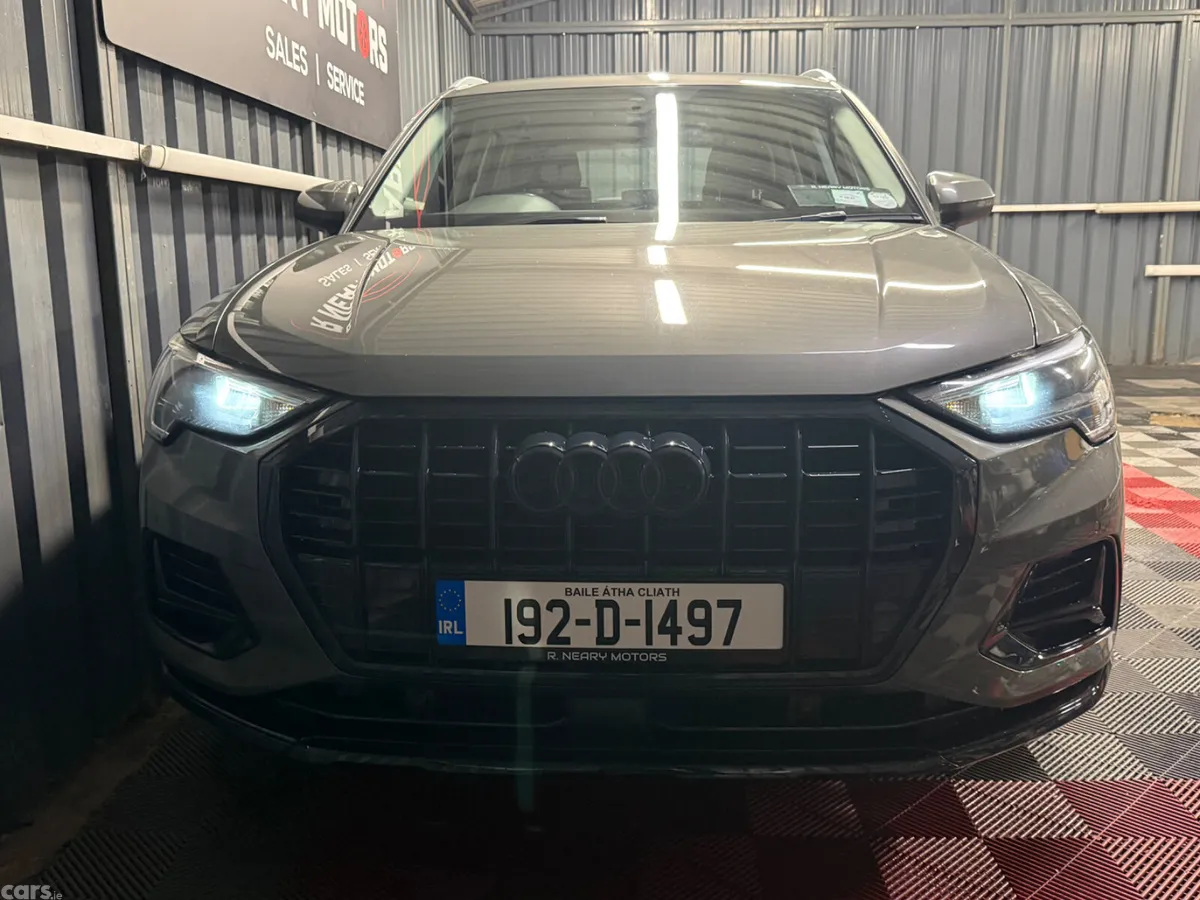 Audi Q3 SUV, Diesel, 2019, Grey