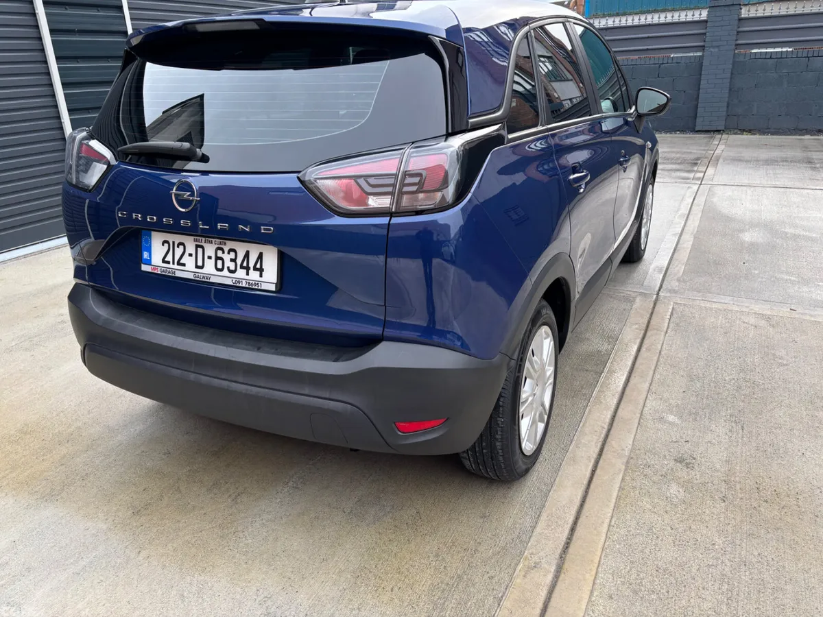 Opel Crossland X SUV, Petrol, 2021, Blue