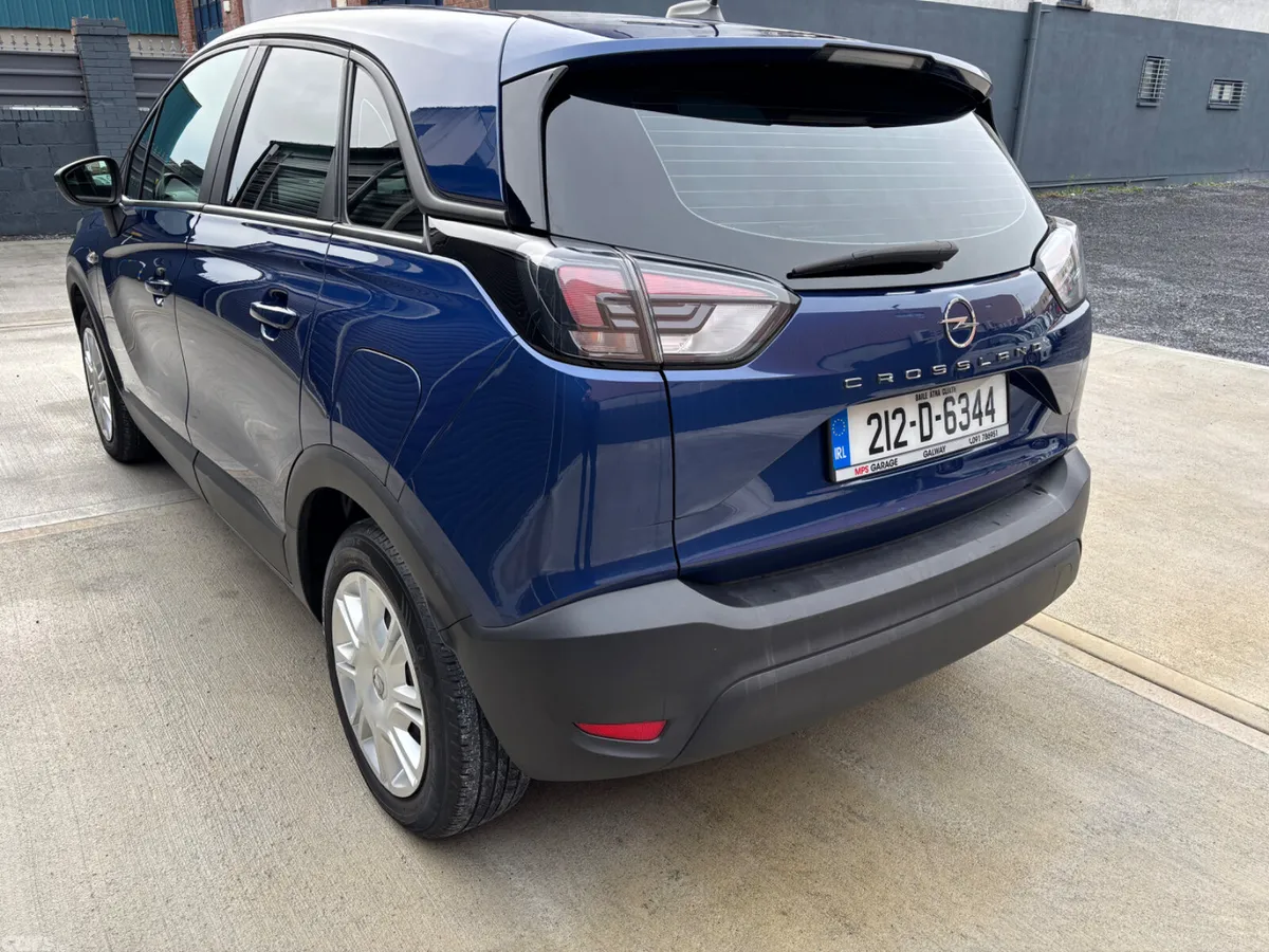 Opel Crossland X SUV, Petrol, 2021, Blue