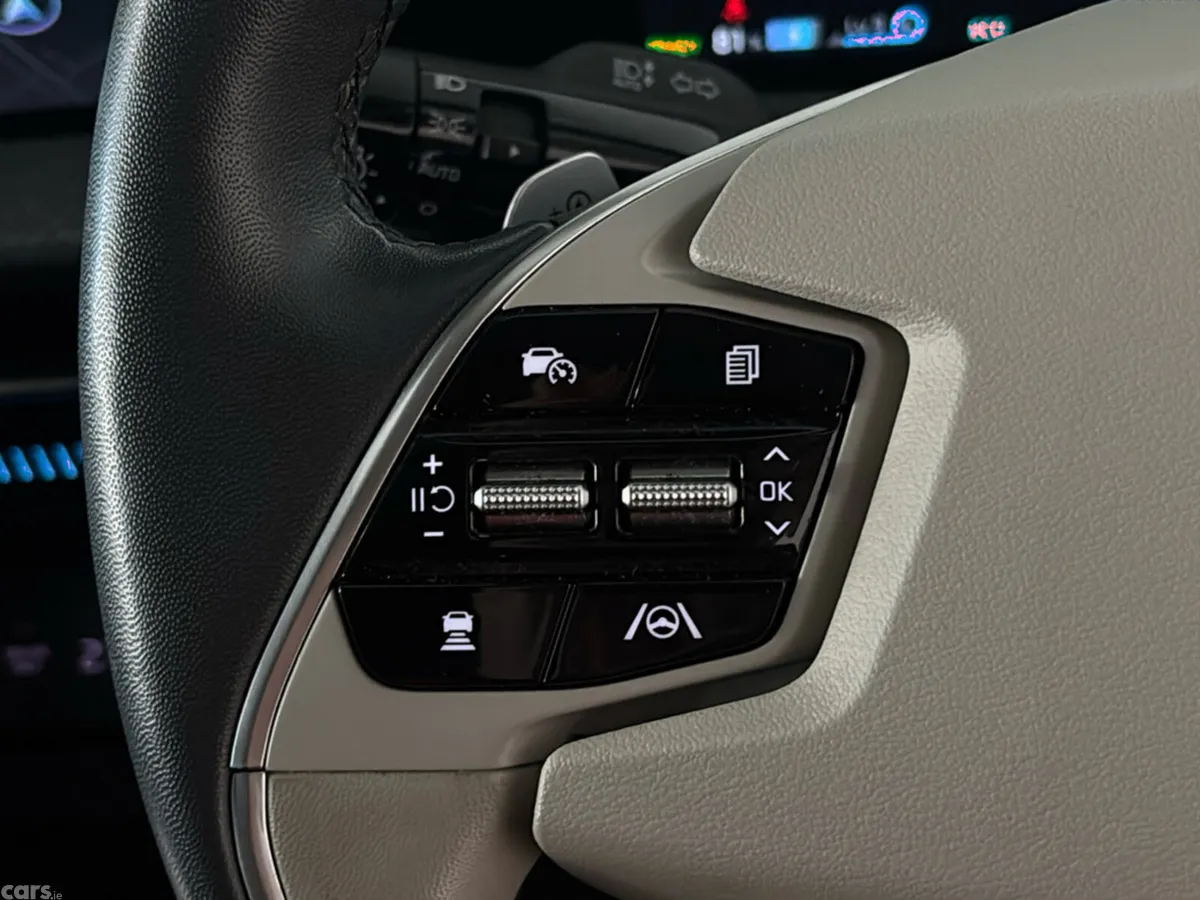 Kia EV6 MPV, Electric, 2023, Black