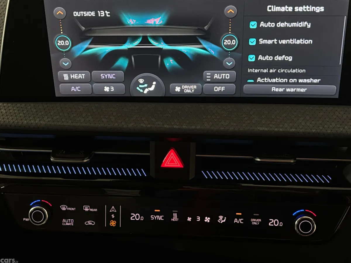 Kia EV6 MPV, Electric, 2024, Blue