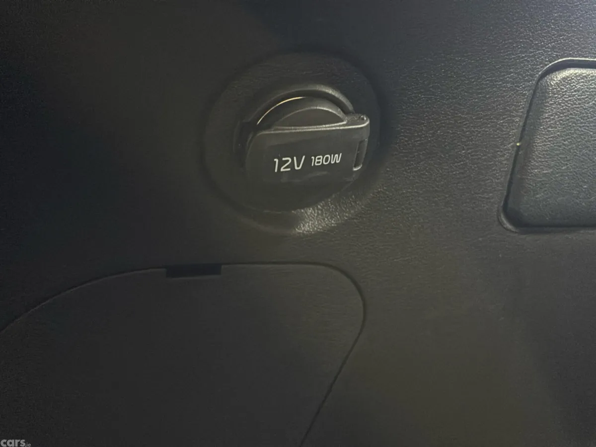 Kia EV6 MPV, Electric, 2023, Black