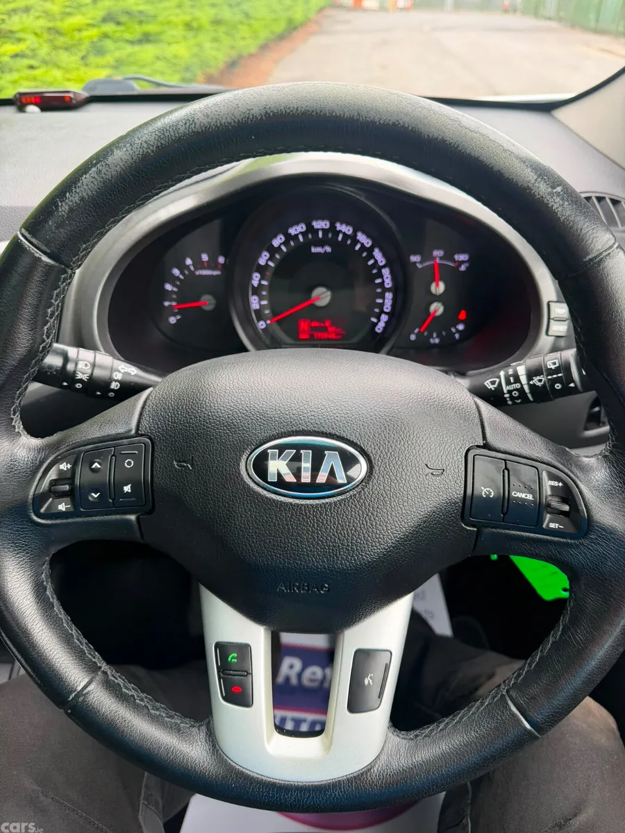 Kia Sportage SUV, Diesel, 2014, White