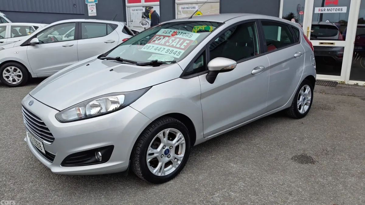 Ford Fiesta Hatchback, Diesel, 2015, Silver