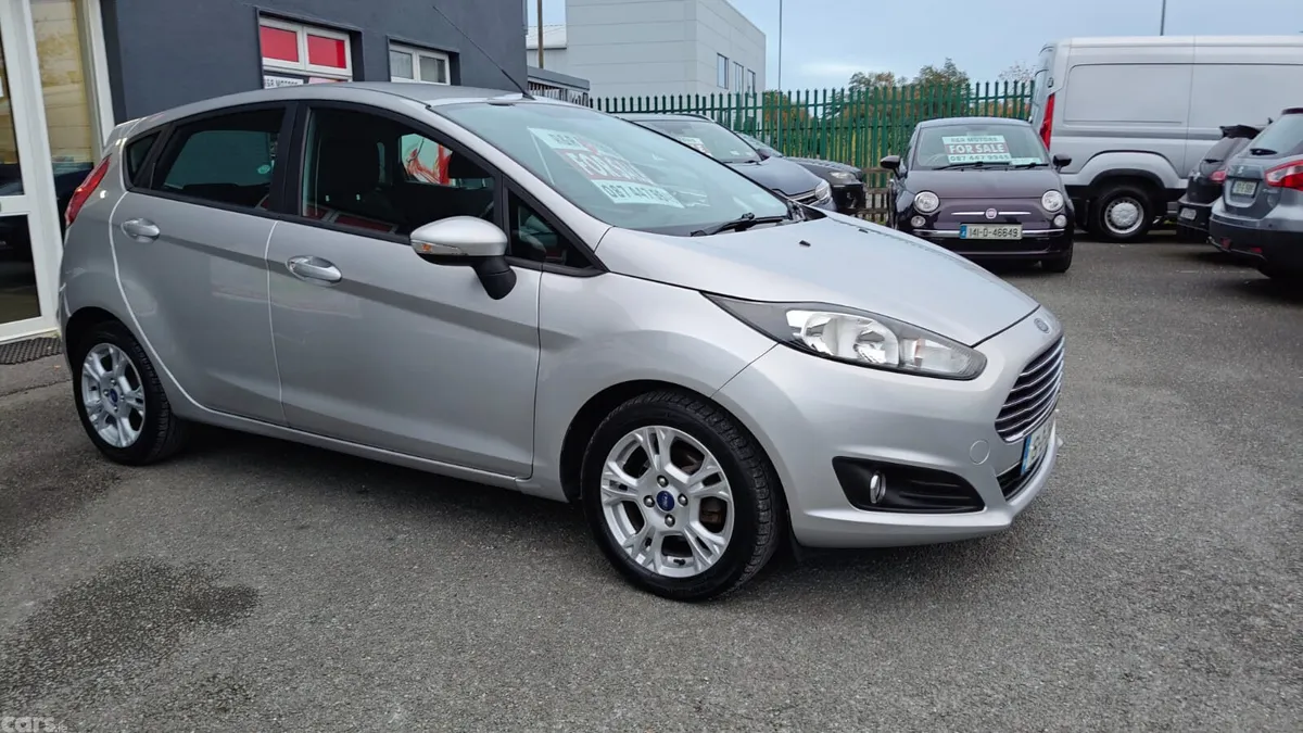 Ford Fiesta Hatchback, Diesel, 2015, Silver