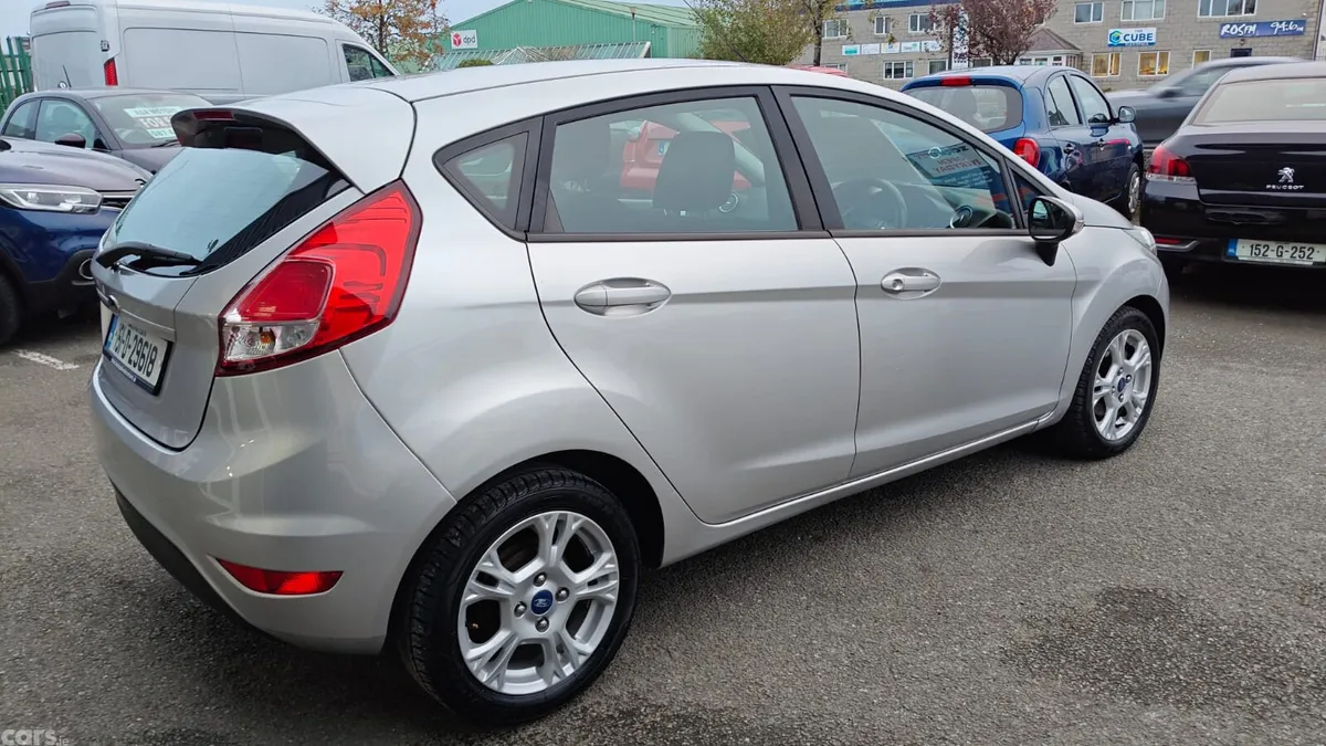 Ford Fiesta Hatchback, Diesel, 2015, Silver