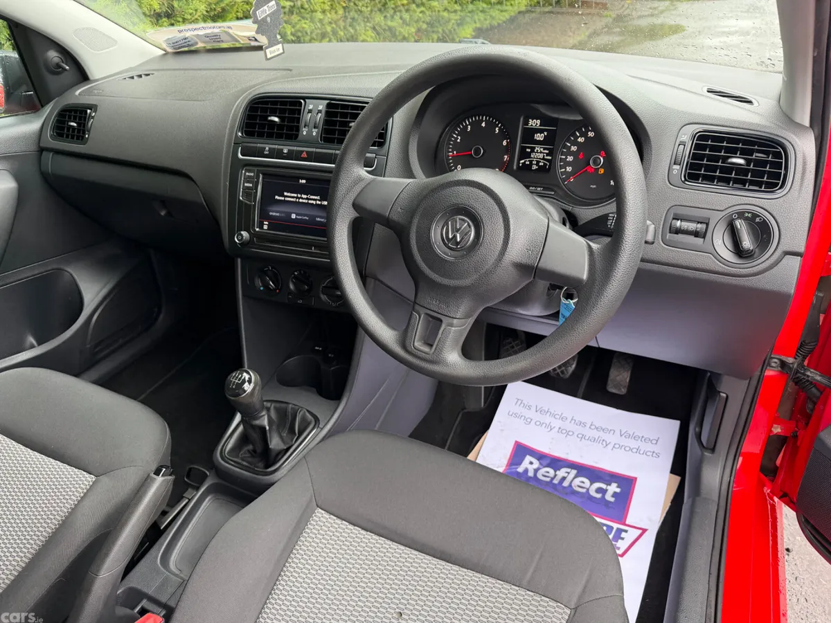 Volkswagen Polo Hatchback, Petrol, 2013, Red