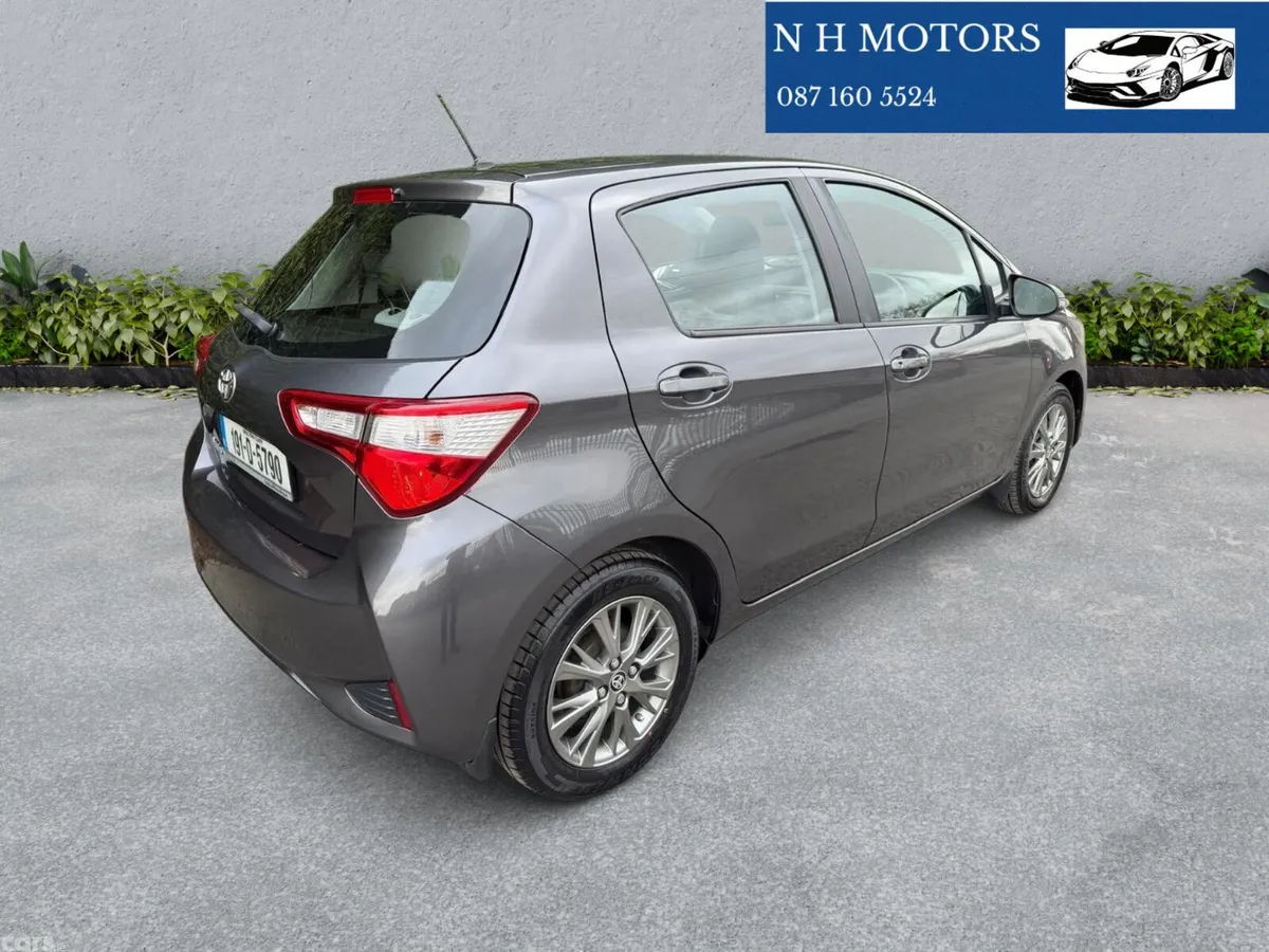 Toyota Yaris MPV, Petrol, 2019, Grey