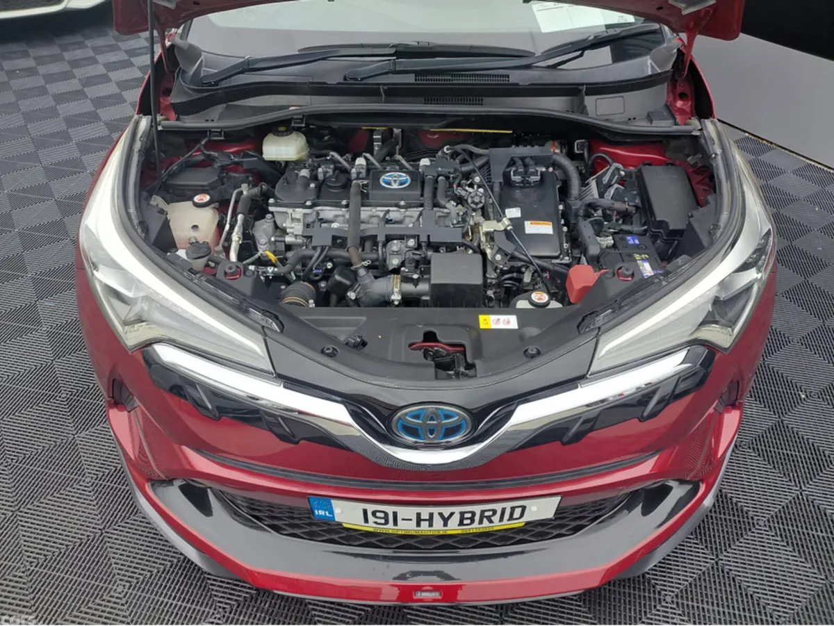 Toyota C-HR Hatchback, Petrol Hybrid, 2019, Red