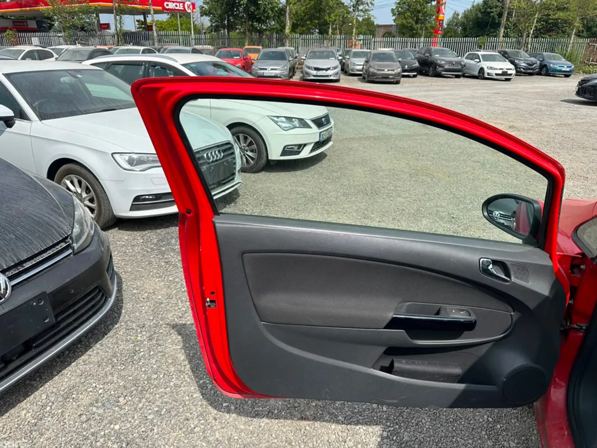 Opel Corsa Hatchback, Petrol, 2024, Red