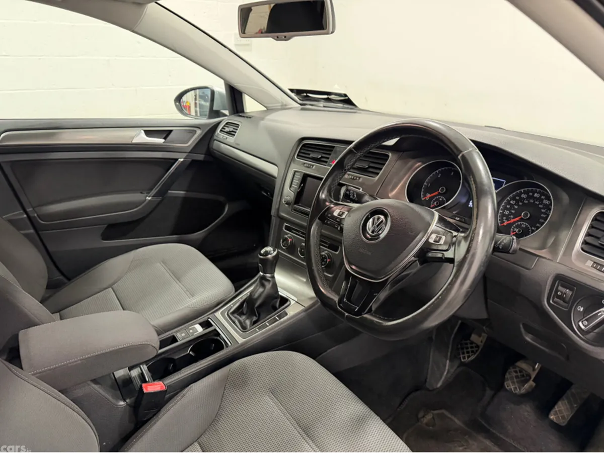 Volkswagen Golf Hatchback, Diesel, 2013, Silver