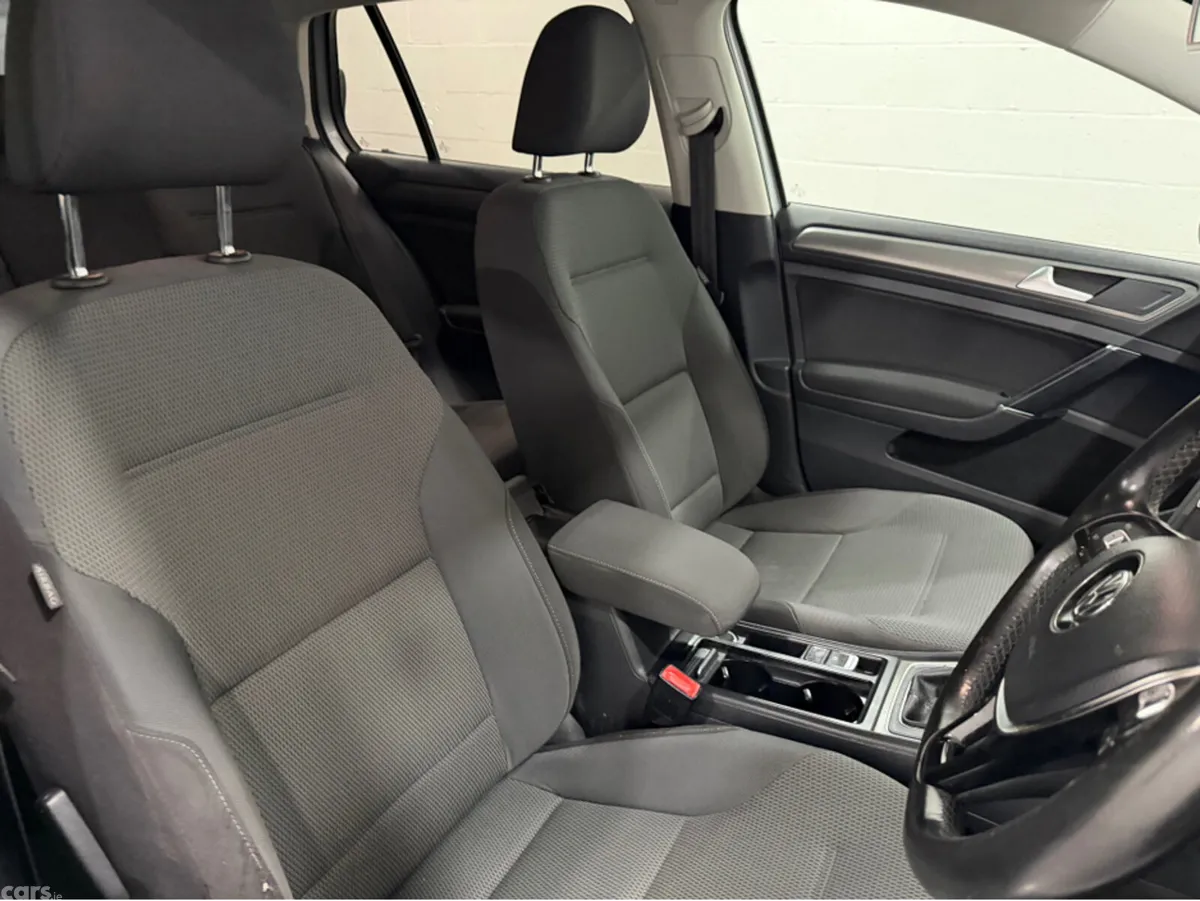 Volkswagen Golf Hatchback, Diesel, 2013, Silver