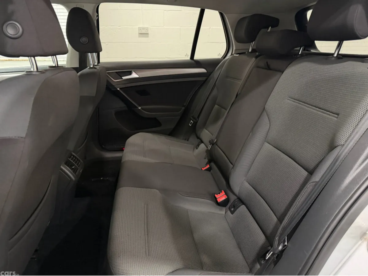 Volkswagen Golf Hatchback, Diesel, 2013, Silver