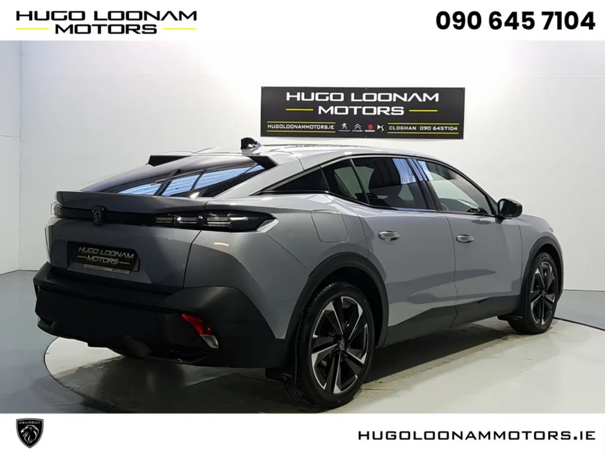 Peugeot 408 Hatchback, Petrol, 2023, Grey