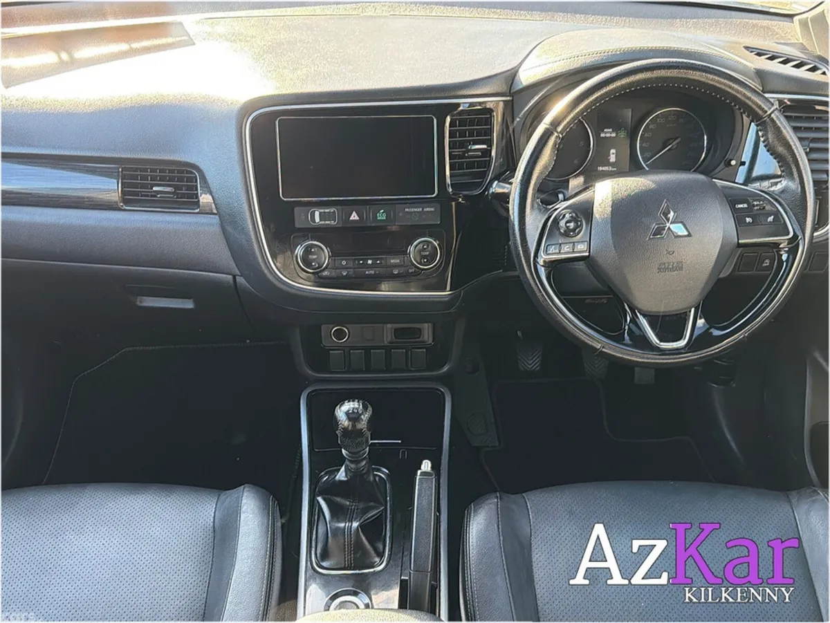 Mitsubishi Outlander SUV, Diesel, 2019, Grey